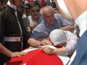 Bedirhan Gökçe - Å?ehit olursam aÄ?lama (Bumin)