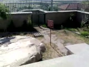 Taptuk Emre Türbesi